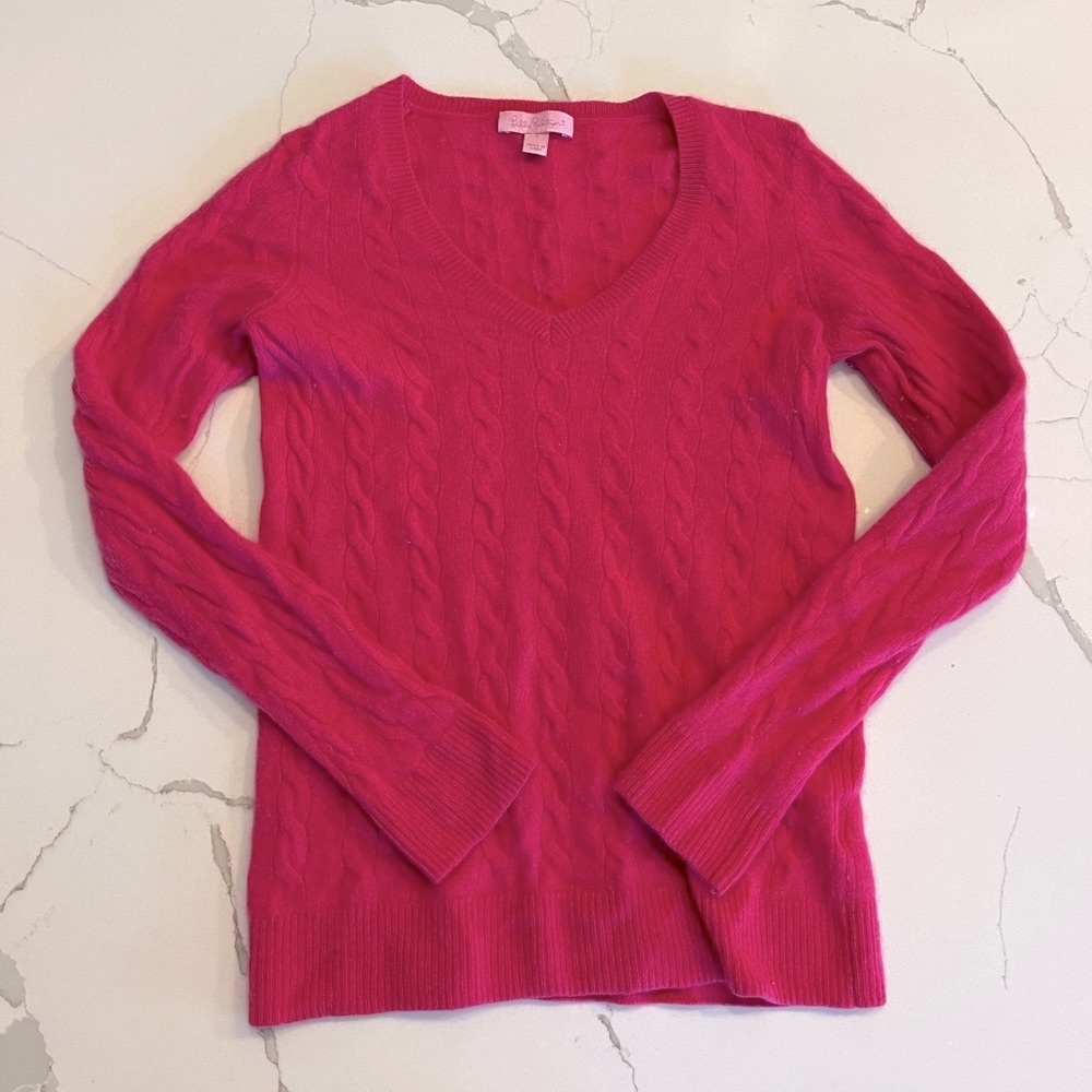 Lilly Pulitzer Hot Pink Cable Knit 100% cashmere lightweight V-neck sweater